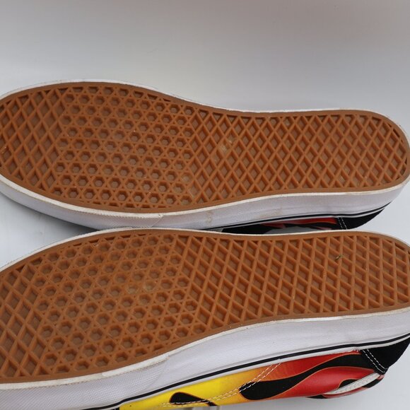 Used Vans Old Skool Flame Fire Low Top Shoes Men's 13 - Excellent Shape - Picture 4 of 9